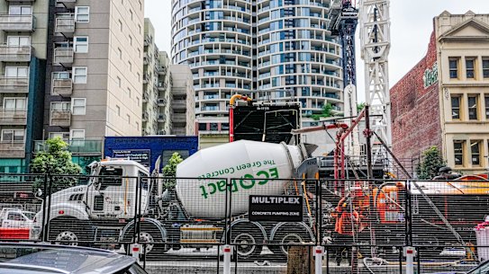 The battle between YIMBYs and NIMBYs being played out in our nation’s inner cities has been confirmed by new population figures.