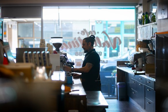 Coffee is made with Mexican origin Melba Coffee beans.