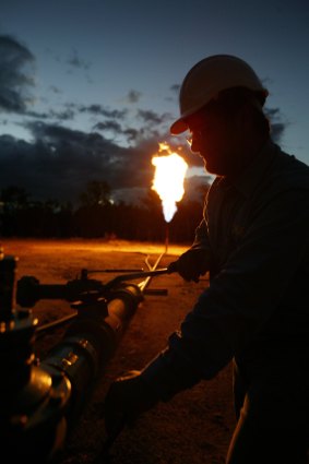 The Berwyndale South gas field at Chinchilla, Queensland, 2006. 