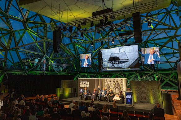The lively discussion at The Edge at Federation Square.