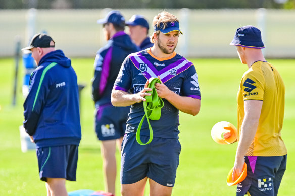Melbourne Storm train at Albury earlier this week