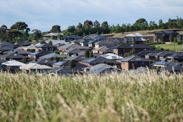 The government is adamant that Melbourne must stop expanding on its fringes and accept high density in existing boundaries.