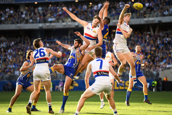 The Bulldogs' Tim English spoils in the marking pack during a clash last year between the Bulldogs and Eagles.