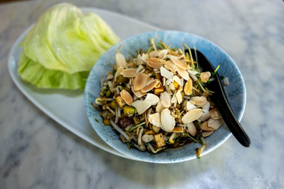 Lotus’ vegetarian san choy bao.