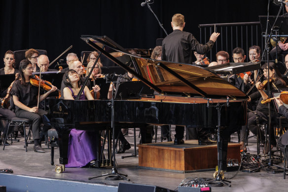 Hannah Shin performs with the MSO at the Sidney Myer Music Bowl on February 18, 2023.