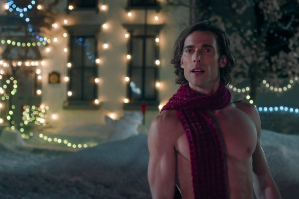 Not your mother’s Frosty … Frosty the Snowman gets a fresh take in Hot Frosty (Dustin Milligan).