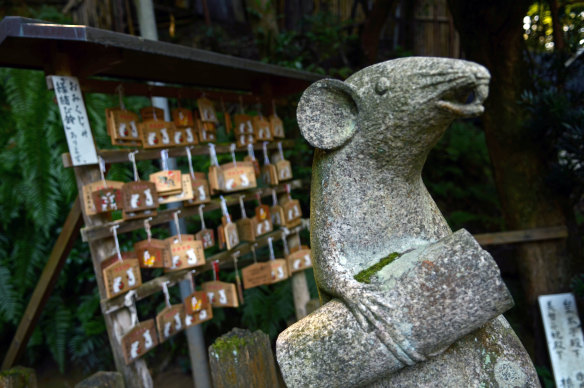 Stone mice at the Otoyo-jinja Shrine show Japan’s love of the cute predates the Hello Kitty age.