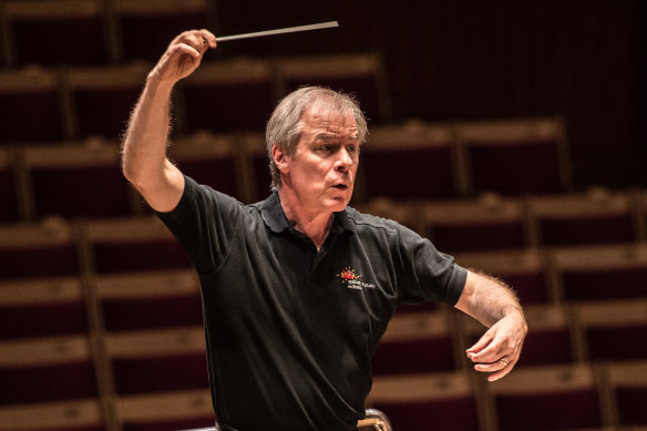 Conductor David Robertson in rehearsal with the SSO.