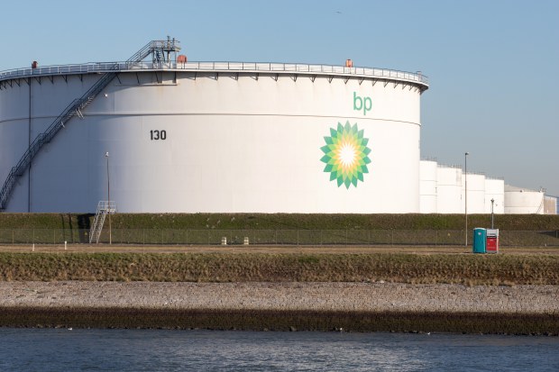 Servopro BP takes major slice of $52b WA green hydrogen hub