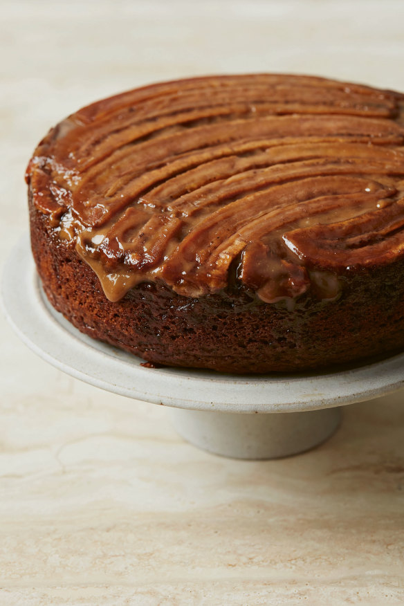 Banana tatin cake.