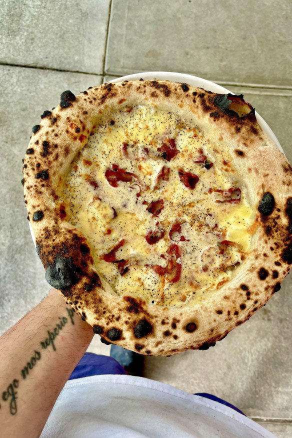 “Connie Carbone” carbonara pizza.