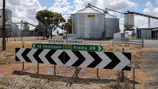 A highway sign along the Riverina Highway between Deniliquin and Finley. These western booths have historically recorded strong results for the Coalition.