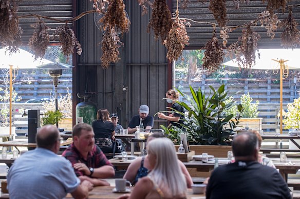Red Gum BBQ occupies a large shed in the heart of the Mornington Peninsula.