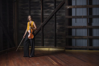 Australian Chamber Orchestra violist Stefanie Farrands.