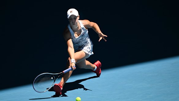 Ash Barty was too strong for Italian Lucia Bronzetti.