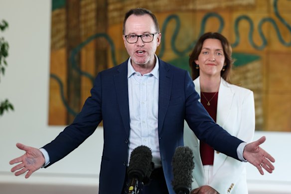Greens leader David Shoebridge said Labor’s private health insurance rebate bill “punches down on pensioners”. 