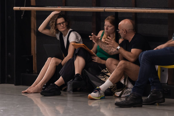 Elizabeth Gadsby, left, in discussion with Rafael Bonachela and associate designer Emma White during rehearsals.