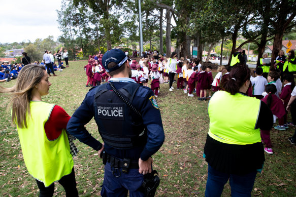 Students from Willoughby Public School and Willoughby Girls High School were evacuated to a nearby park after threatening emails were sent to the school.
