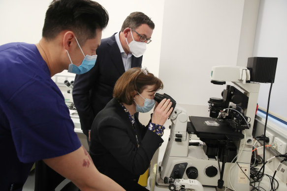 Victorian Premier Daniel Andrews and  Health Minister Mary-Anne Thomas visit the Royal Women’s Hospital in Melbourne.