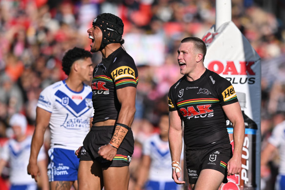 Stephen Crichton celebrates a try against the Bulldogs.