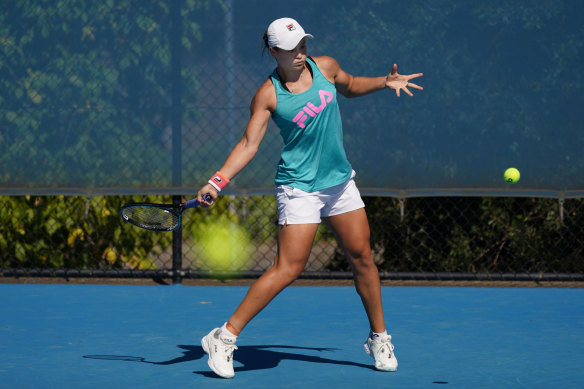 Ashleigh Barty practises at Xavier College on Saturday as she prepares for the Australian Open.
