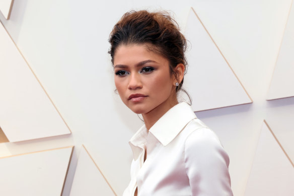 Zendaya made the case for the ’60s beehive at this year’s Oscars.