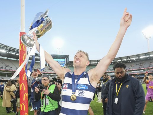 Joel Selwood leaves the game as a premiership skipper recognised as a great of the game