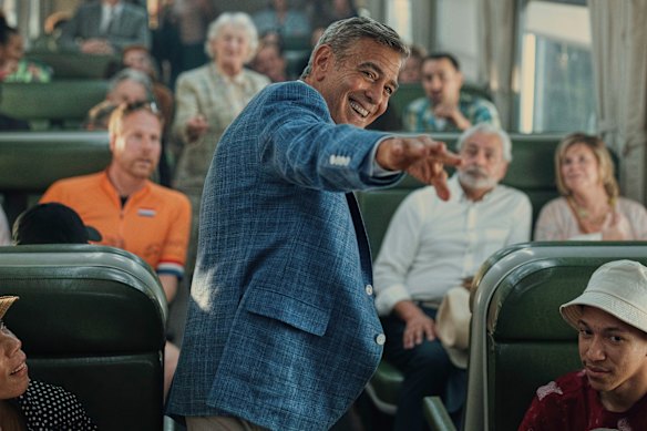 George Clooney is the glamorous but shallow Jay Kelly.