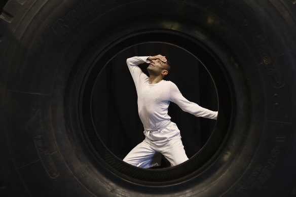 Raghav Handa performing ‘Follies of God’ that is part of the Liveworks Festival of Experimental Art 2022 at the Carriageworks, Eveleigh. 17th October, 2022. Photo: Kate Geraghty