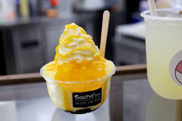 Mango milky snow.