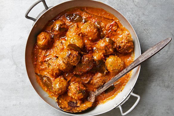 Meatball curry from Lankan Filling by O Tama Carey.