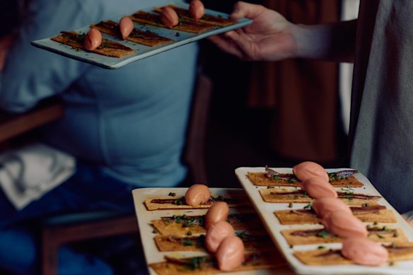 MoVida's anchovy and tomato sorbet tapa, served at the roundtable event.