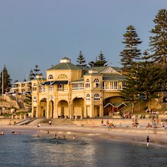 Cottesloe and neighbouring Peppermint Grove in Perth now have the highest average income in the country at more than $325,000.