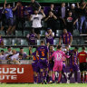 Cool header in crisis: Lights out as Glory, Sydney share points