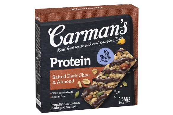 Look for snacks that offer decent protein and carbohydrate.