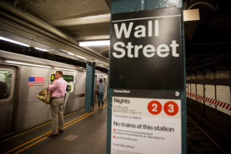 Wall Street pay packets are climbing with competition fierce for talent. 