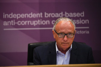 IBAC Commissioner Robert Redlich speaks during the Operation Watts public hearing in Melbourne.