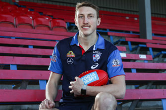 Bailey Dale has re-signed with the Western Bulldogs. 