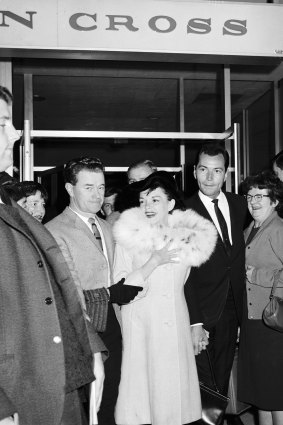 Judy Garland at the Southern Cross Hotel, Melbourne. 