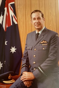 Air Commodore Ian Gordon AM.