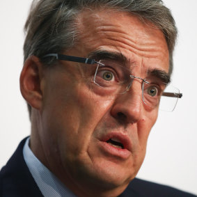 IATA Director General Alexandre de Juniac says anticipated total losses for global airlines continue to rise.