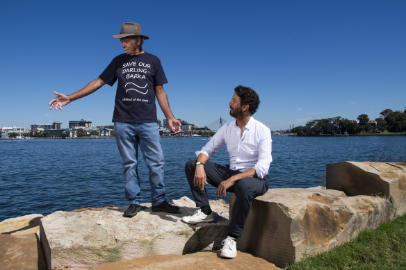 Badger Bates with Biennale of Sydney’s artistic director Jose Roca.