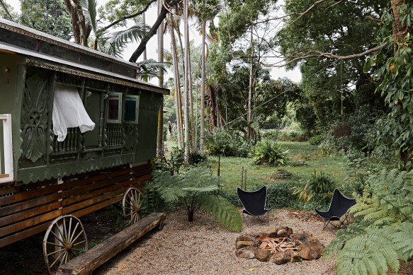 The gypsy caravan was extended to add double-bed bunks. 