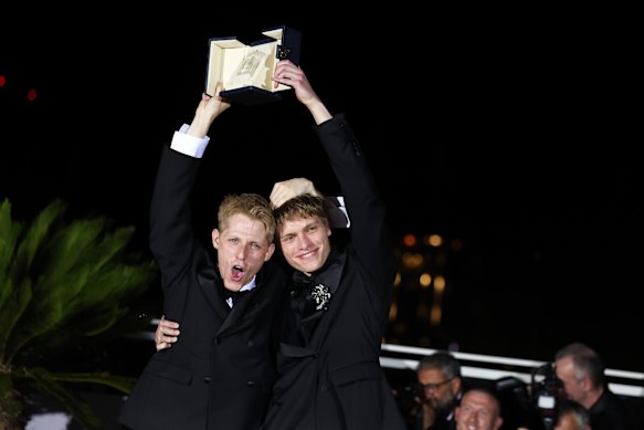 Valentin Campagne and Emmanuel Macchia pose with the Best Actor award for Coward.