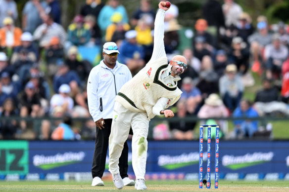 Nathan Lyon made little impact during his early overs.