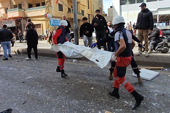 عدد من الأشخاص قتلوا في الضربة.