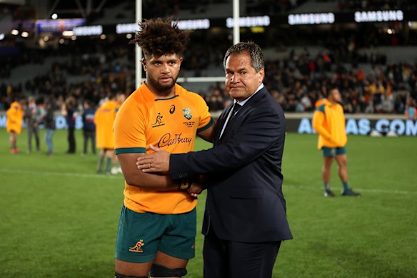 Dave Rennie consoles Rob Valetini at Eden Park following a loss in 2022.