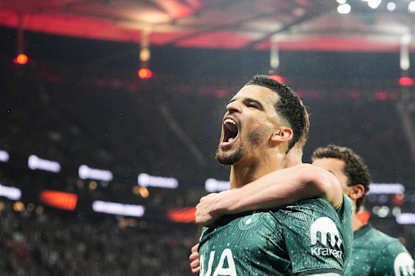 Dominic Solanke celebrates scoring Spurs’ goal in Frankfurt.