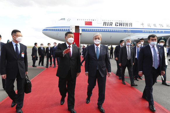 Chinese President Xi Jinping arrived in Kazakhstan on Wednesday before travelling to Uzbekistan to meet with Putin.