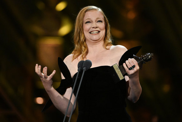 Sarah Snook with the Olivier Award at the Royal Albert Hall  in London.